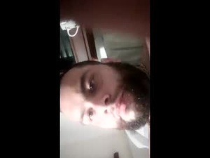 Screenshot from 23keanuhuffner webcams