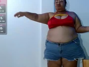 Screenshot from 24bigdoll webcams