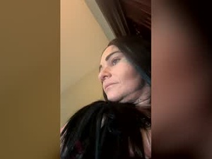 Screenshot from 2hunned4dis webcams