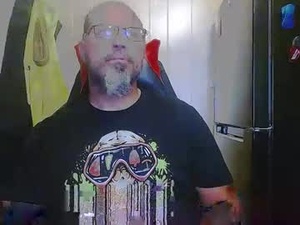 Screenshot from 2krazylegz webcams