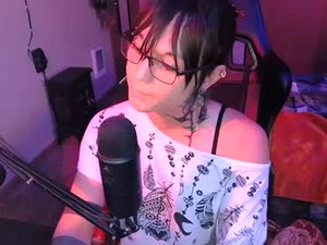 Screenshot from 3shycat3 webcams