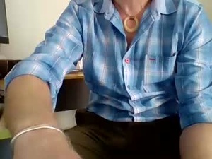 Screenshot from 555tony555 webcams