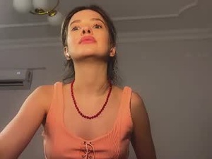 Screenshot from 8burningdesire webcams