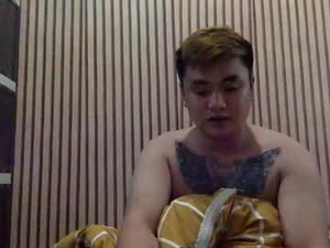 Screenshot from 8inchesbbboy webcams