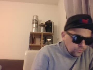 Screenshot from _1mastercard webcams