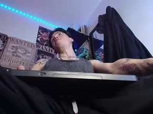 Screenshot from _blackshadow__ webcams