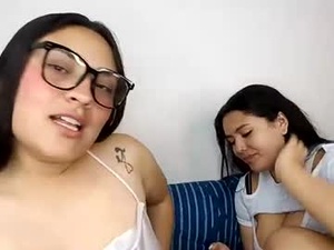 Screenshot from _brendda_ webcams