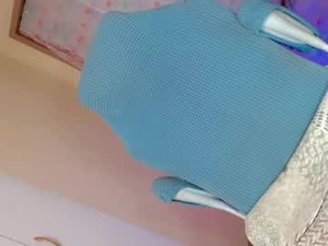 Screenshot from _hottiefox_ webcams