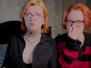 Screenshot from _lynxie_ webcams