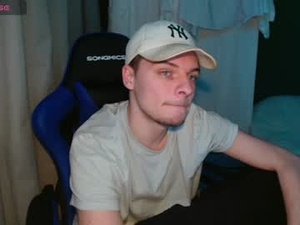 Screenshot from _mario_bitz_ webcams
