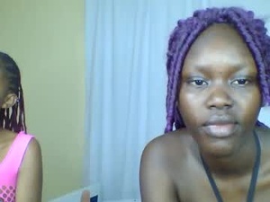Screenshot from _ommy webcams