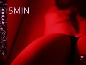 Screenshot from _red__fox__ webcams