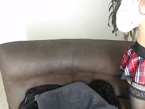 Screenshot from _reddevil18 webcams