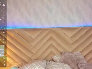 Screenshot from _tiffany_collins_ webcams