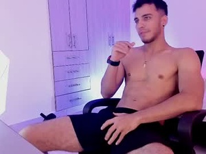 Screenshot from _xdantex webcams