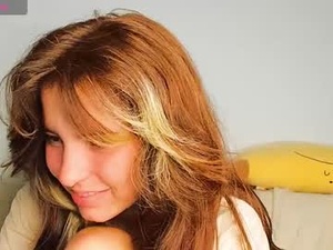 Screenshot from _yourcherrybomb webcams