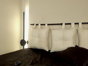 Screenshot from _zoe_3 webcams