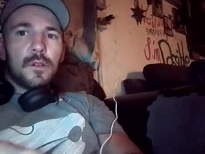 Screenshot from aaronshere888888 webcams