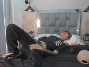 Screenshot from acidmilo webcams