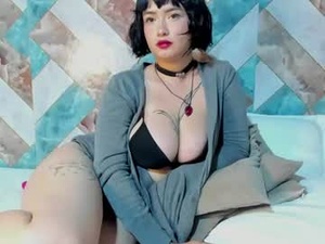 Screenshot from addison_avery webcams