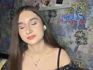 Screenshot from adeleapel webcams