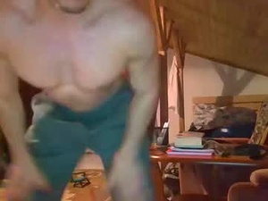 Screenshot from adi151943 webcams