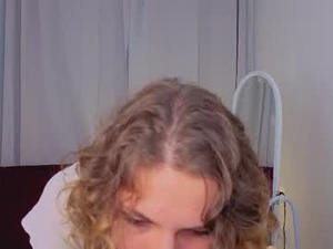 Screenshot from aetheriabloom webcams
