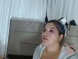 Screenshot from afrotida_booms webcams