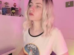 Screenshot from agathaa_ks_ webcams