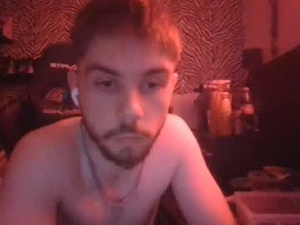 Screenshot from aiden_ball07 webcams