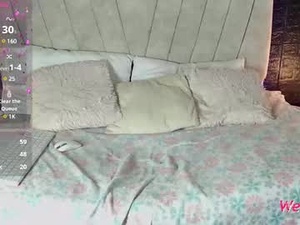 Screenshot from aishly_doll webcams