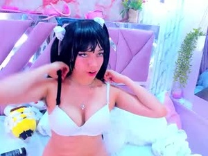 Screenshot from akane_hikari_ webcams