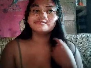 Screenshot from akira2k19 webcams