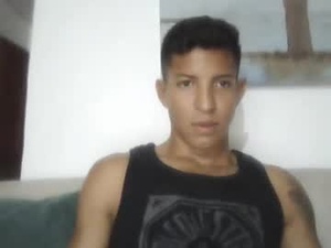 Screenshot from alan_mayer2001 webcams