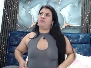 Screenshot from alayalee1 webcams