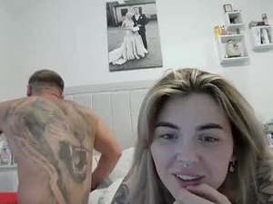 Screenshot from alcarrxox webcams