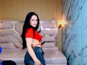 Screenshot from aleja_r_ webcams