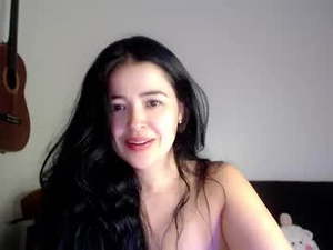 Screenshot from aleska_bell69 webcams