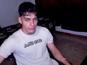 Screenshot from alessio_vale webcams