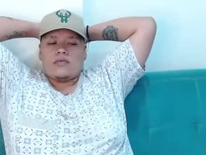 Screenshot from alex_bigclit webcams