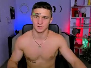 Screenshot from alex_mid1 webcams