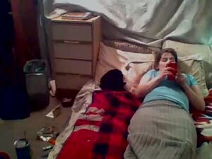 Screenshot from alexanboyfriend webcams