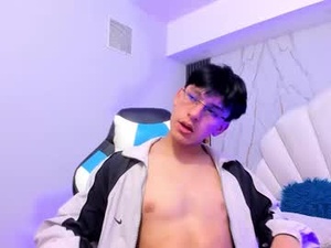 Screenshot from alexander_collinss webcams