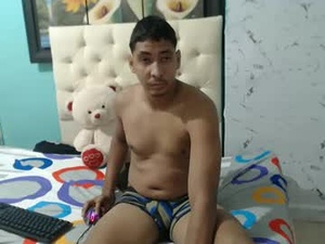 Screenshot from alexcumhot webcams