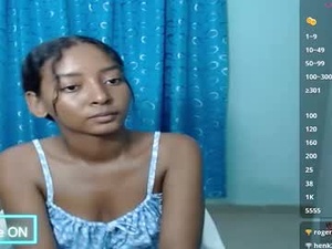 Screenshot from alice_411 webcams