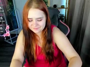 Screenshot from alice_mirac1e webcams