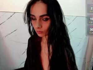 Screenshot from alicenoir_ webcams