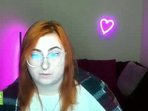 Screenshot from aliciaaared_kis webcams