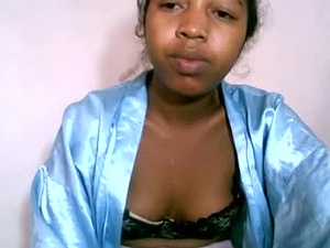 Screenshot from aliciaqz webcams