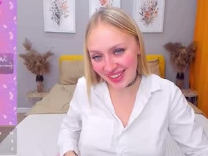 Screenshot from alinaocean webcams